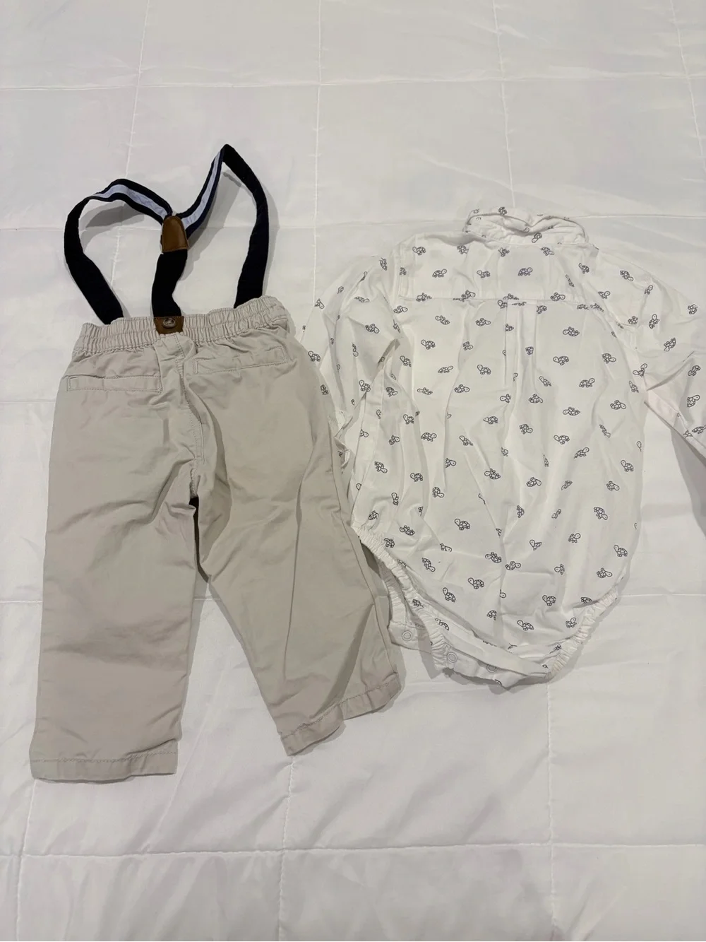 Gymboree Dressy Outfit Set 12-18M | Suspenders & Button Front Bodysuit